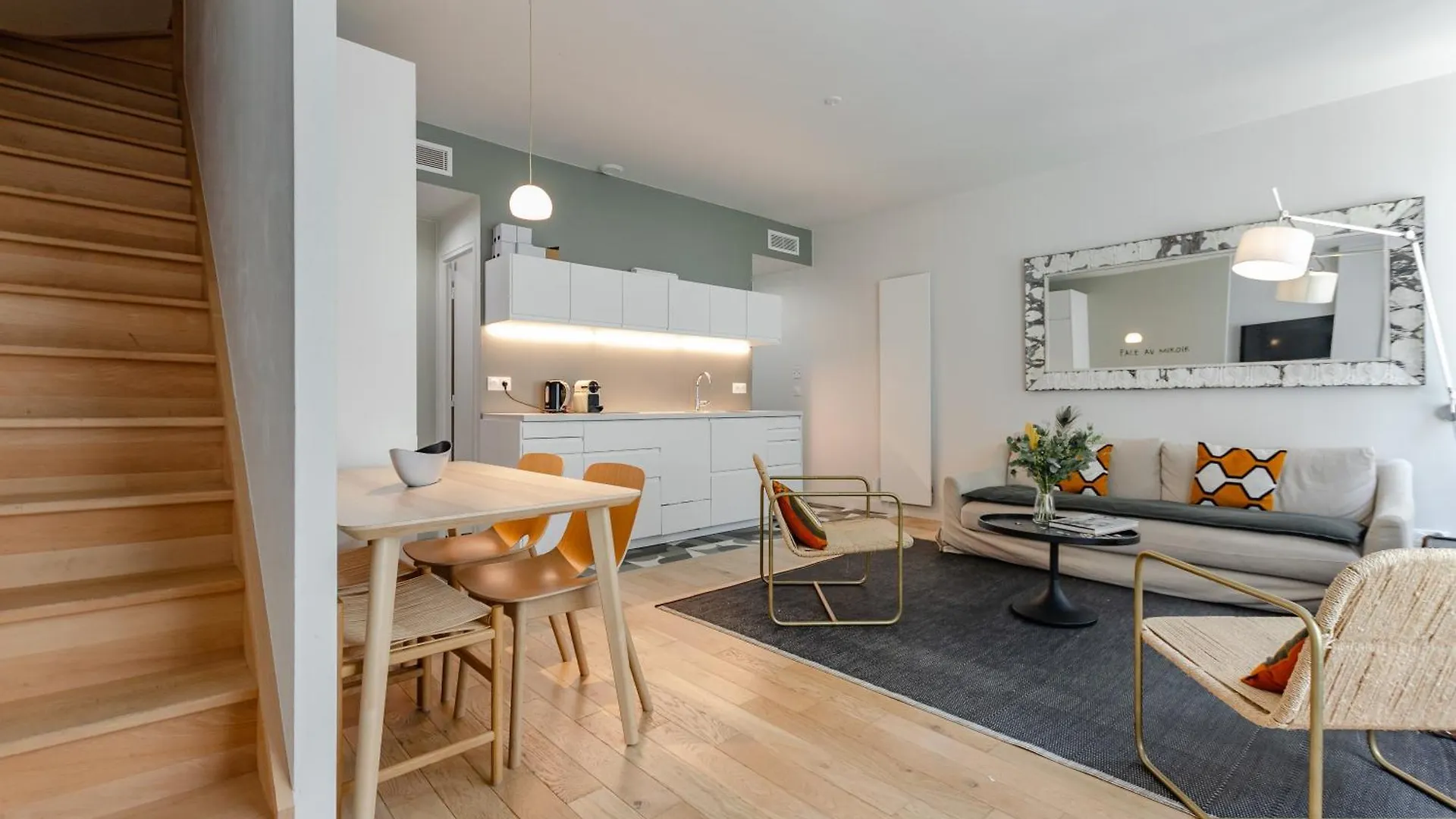 Parisian L Marais Apartment Paris