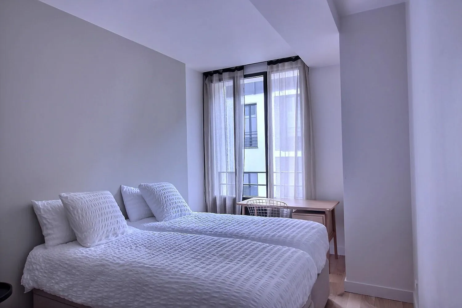 Parisian L Marais Apartment Paris