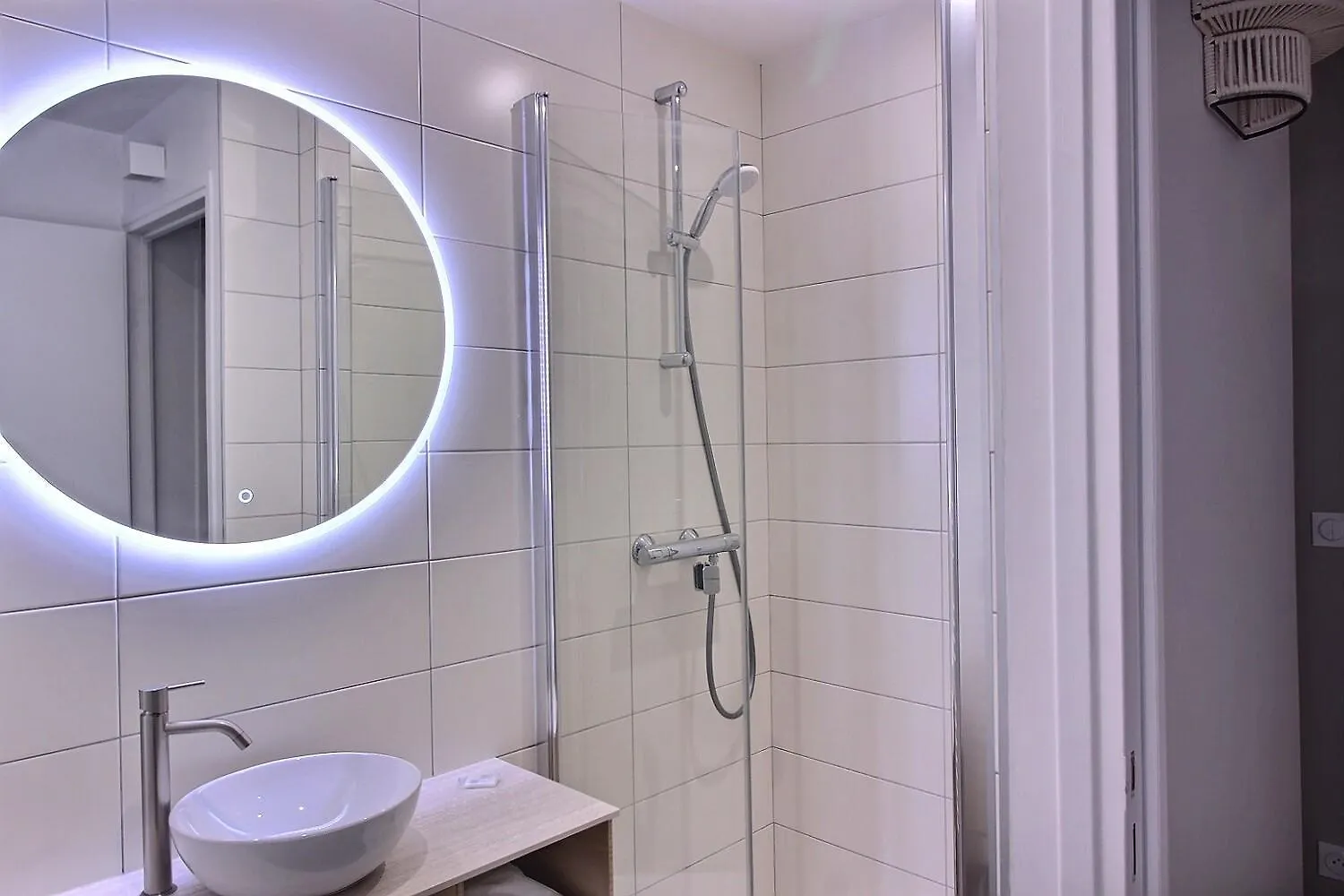 Apartment Parisian L Marais